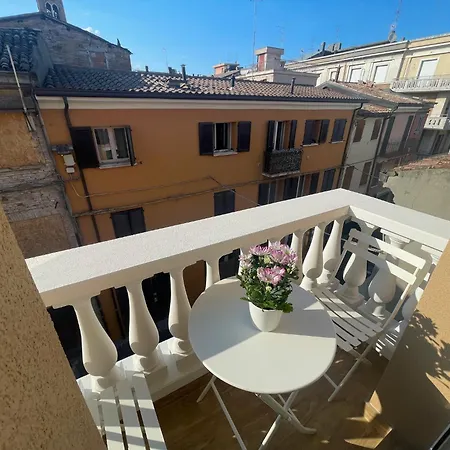 Daire Le Colonnine Rimini